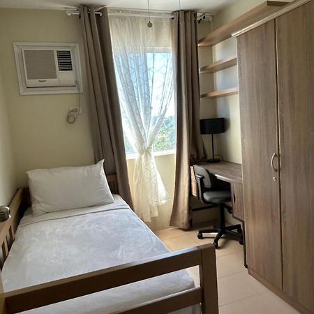 Condotel Dc Marina Spatial Felinvest Dumaguete City Екстер'єр фото