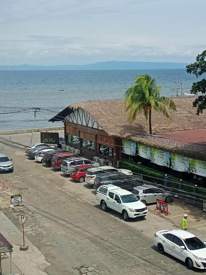 Condotel Dc Marina Spatial Felinvest Dumaguete City Екстер'єр фото
