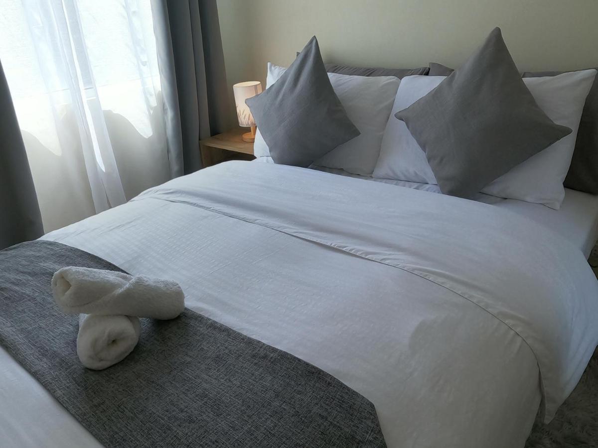 Condotel Dc Marina Spatial Felinvest Dumaguete City Екстер'єр фото